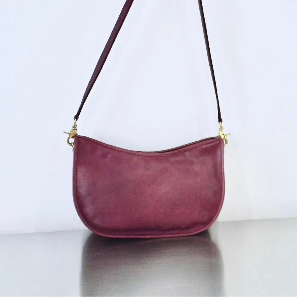 Vintage Coach Large Swinger Bag (Wine) - Picture 2 of 11
